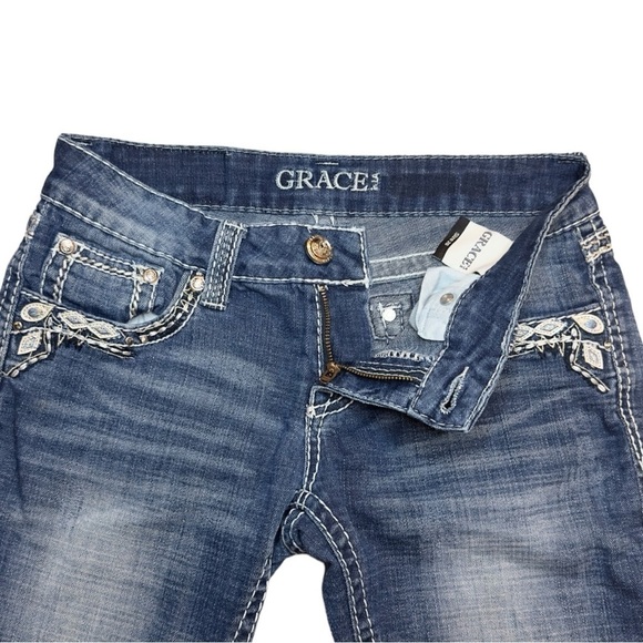 GRACE in LA Women’s Embellished Jean Capris Size 26 - Picture 7 of 15